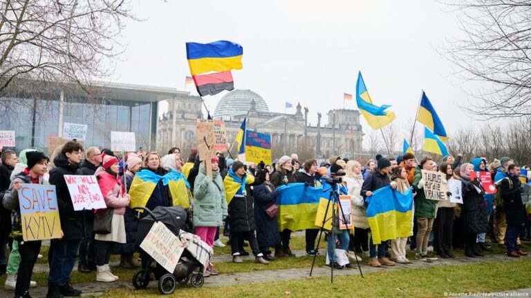 У Німеччині пройшли проукраїнські акції на тлі посилення ракетних ударів РФ