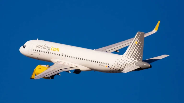 Vueling відкриває нові рейси з Лондона до двох гарячих точок Європи