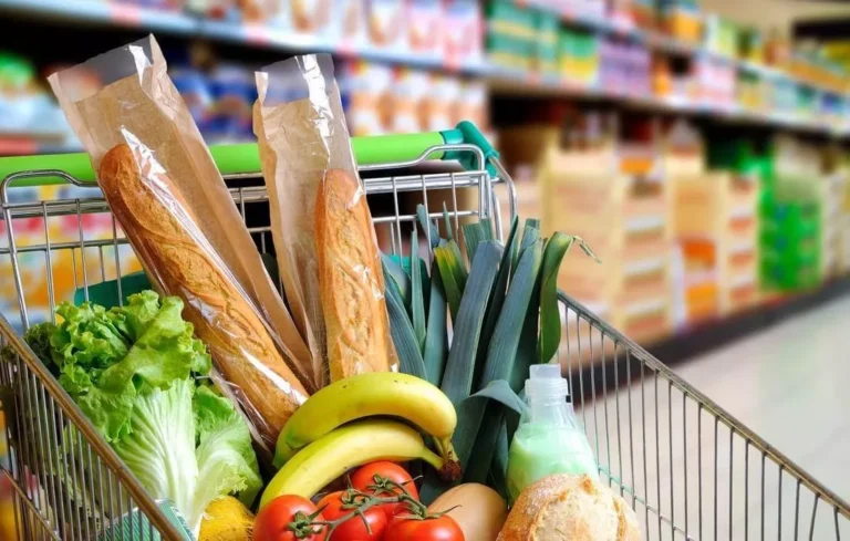 Продуктовий шопінг: як купують канадці