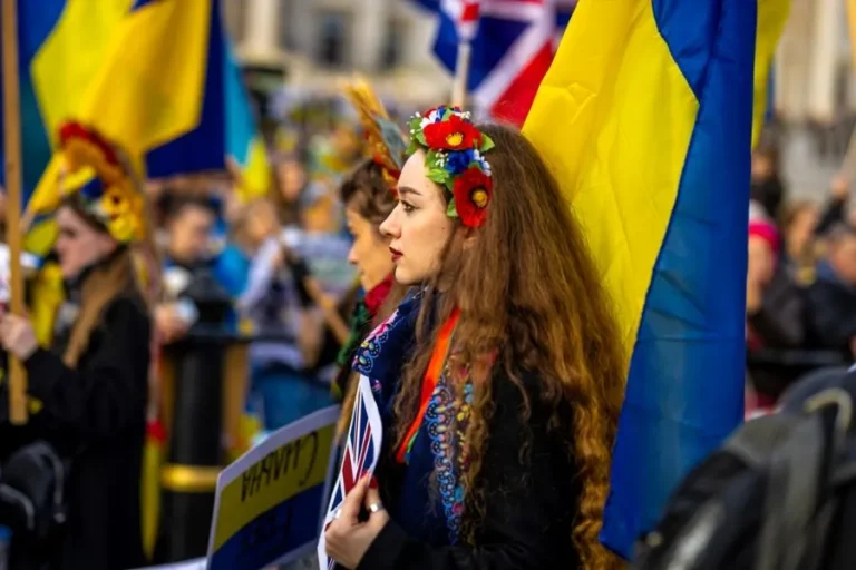 Як українцям знайти спонсора в Британії в 2026 році: поради Opora