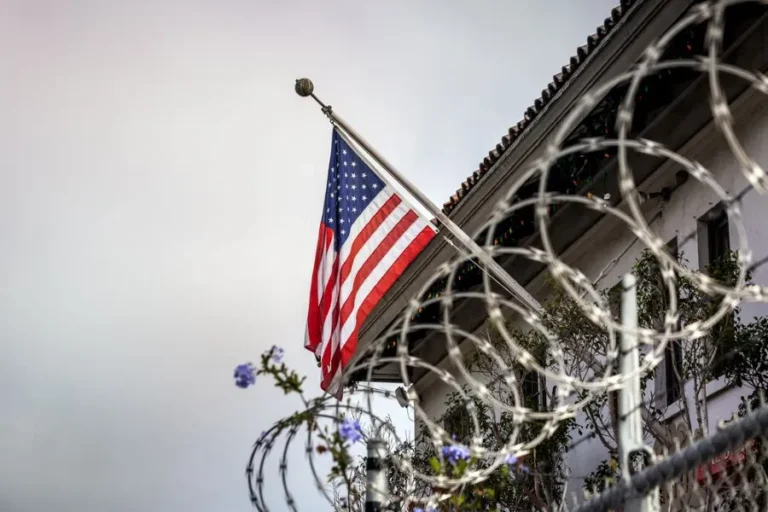 ICE затримує українців у США попри легальний статус: що відбувається