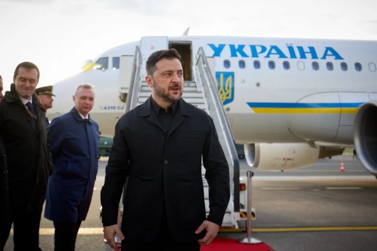 Зеленський прибув до Лондона: ключові зустрічі та нові угоди