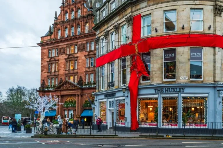 Де скуштувати справжню Шотландію: найкращі ресторани Единбурга