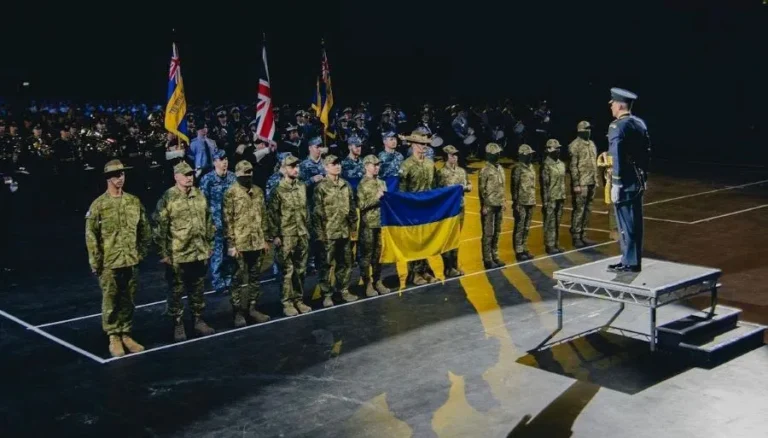 Українські військові зірвали овації на тату-фестивалі в Бірмінгемі (фото)