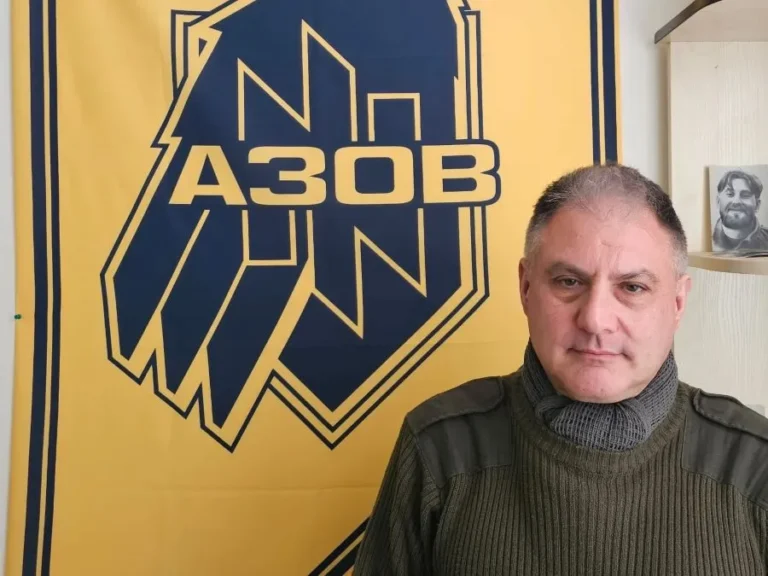 Британський ексдепутат приєднався до бригади “Азов”